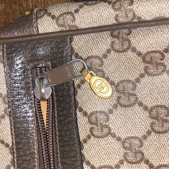 Vintage Authentic Gucci - Picture 4 of 15